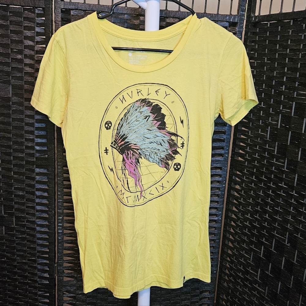 Hurley MCMXCIX Indian Headdress Yellow Tee Y2k Fitted